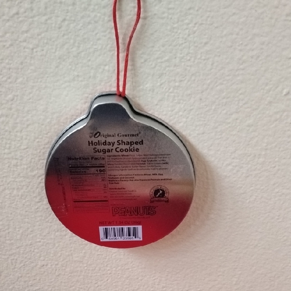 D- NWOT Festive Holiday Shaped Ornament Box and Storage Box - Picture 5 of 12